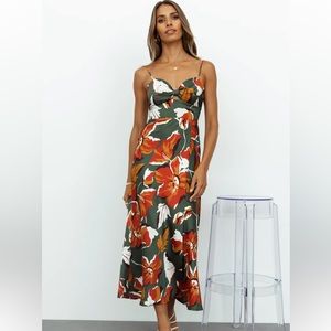 Hello Molly Midi Dress